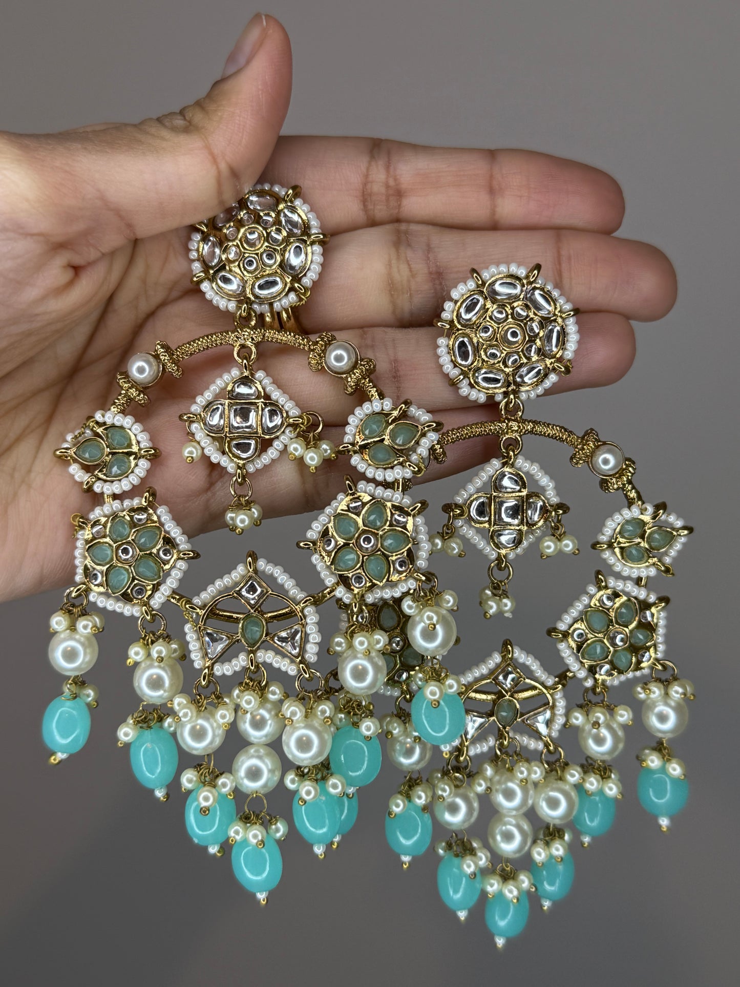 Royalty Earrings (AQUA)