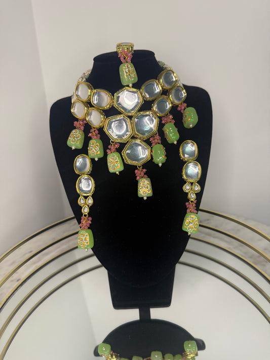 ‘Pari’ Green and Pink Set
